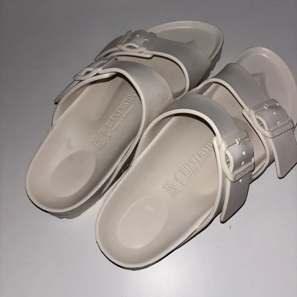 Birkenstock women white cream Sandals 38 - Picture 2 of 4